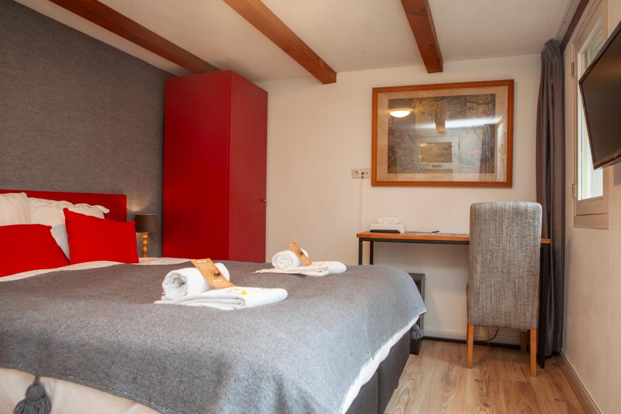 Kings Inn City Hotel Алкмар Экстерьер фото