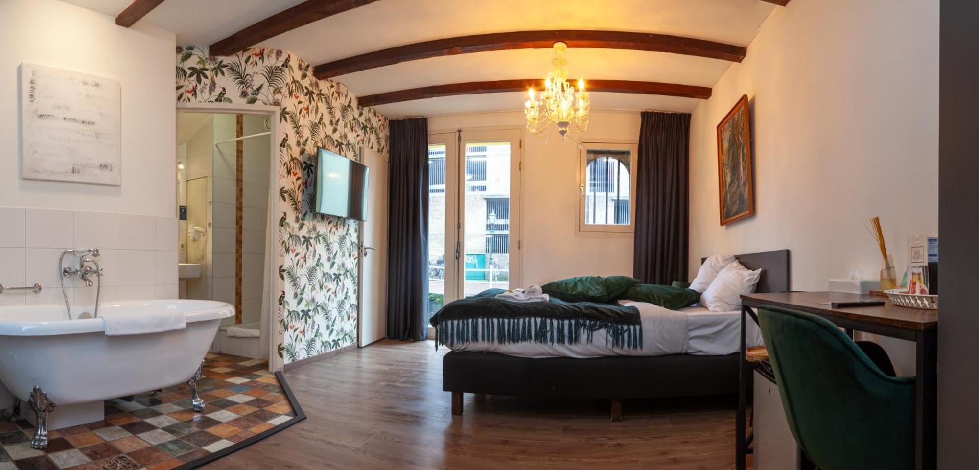 Kings Inn City Hotel Алкмар Экстерьер фото
