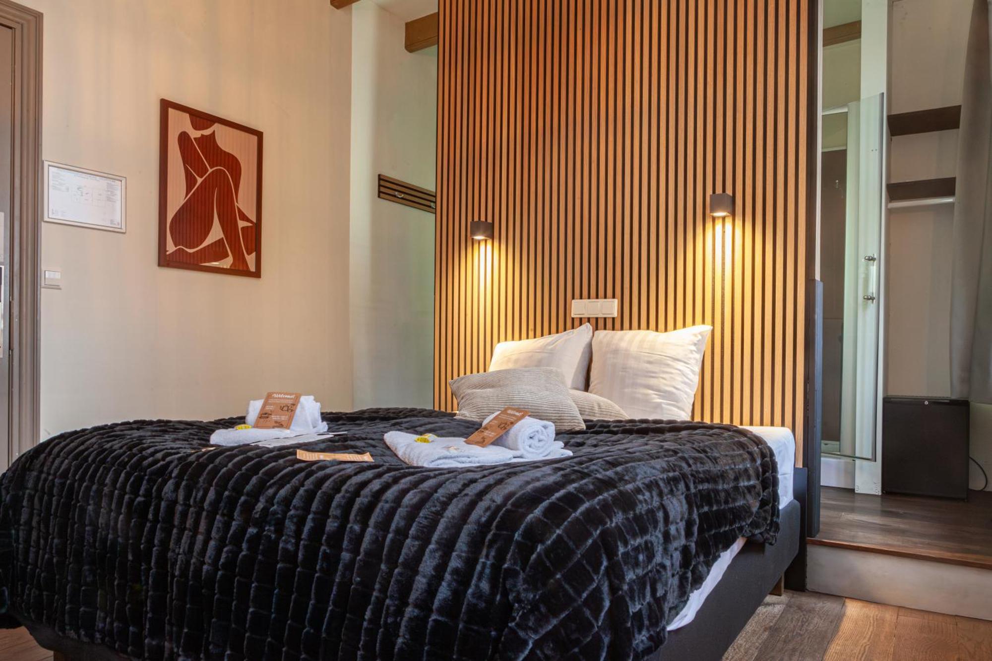 Kings Inn City Hotel Алкмар Экстерьер фото